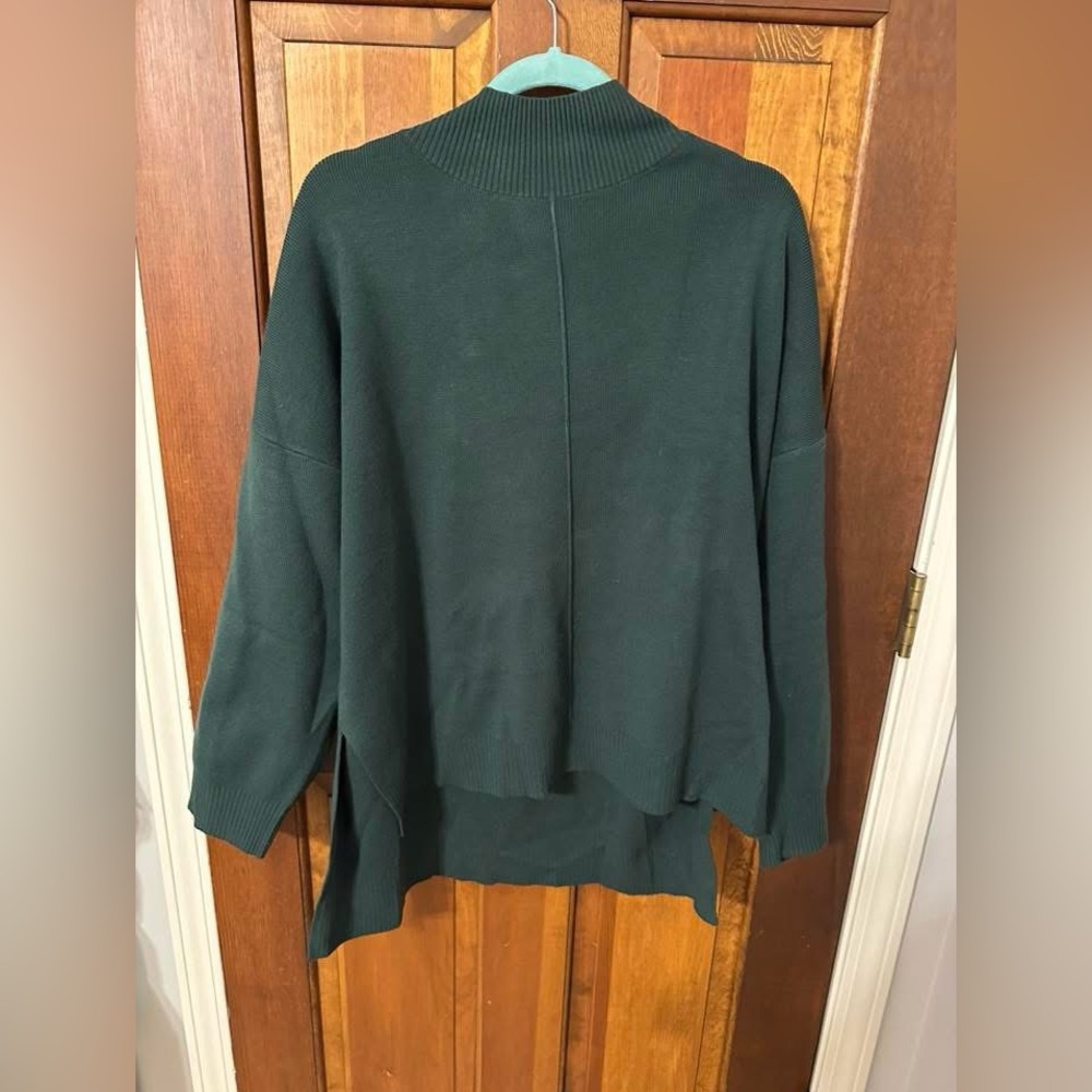 Baltic Born Women's Green Sweater